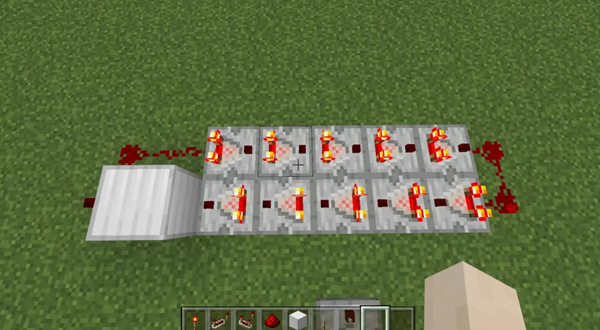 我的世界比较器时钟怎么做4