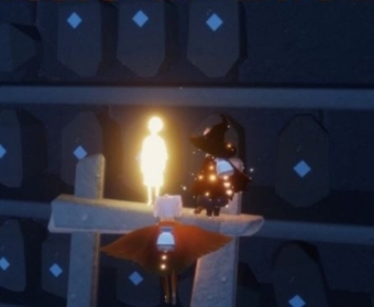 怎样才能到达光遇晨岛中的彩虹桥1